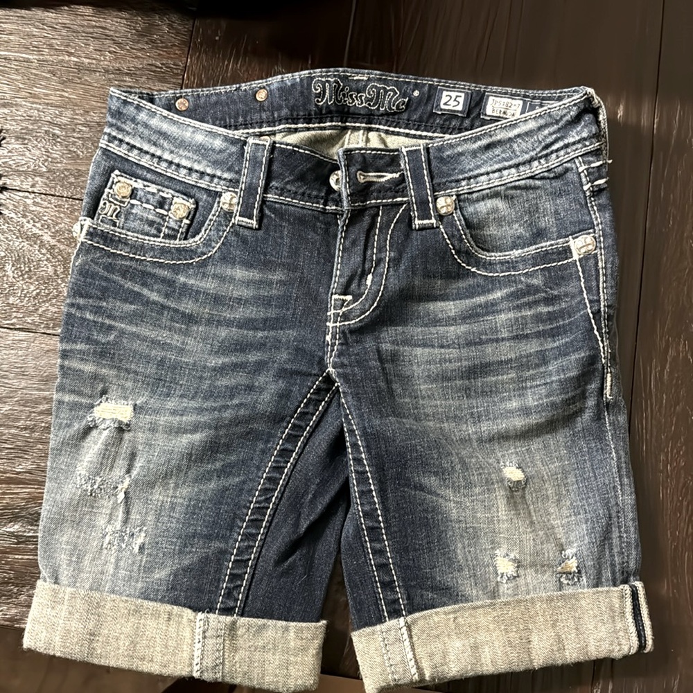 Size 25 Miss Me Shorts